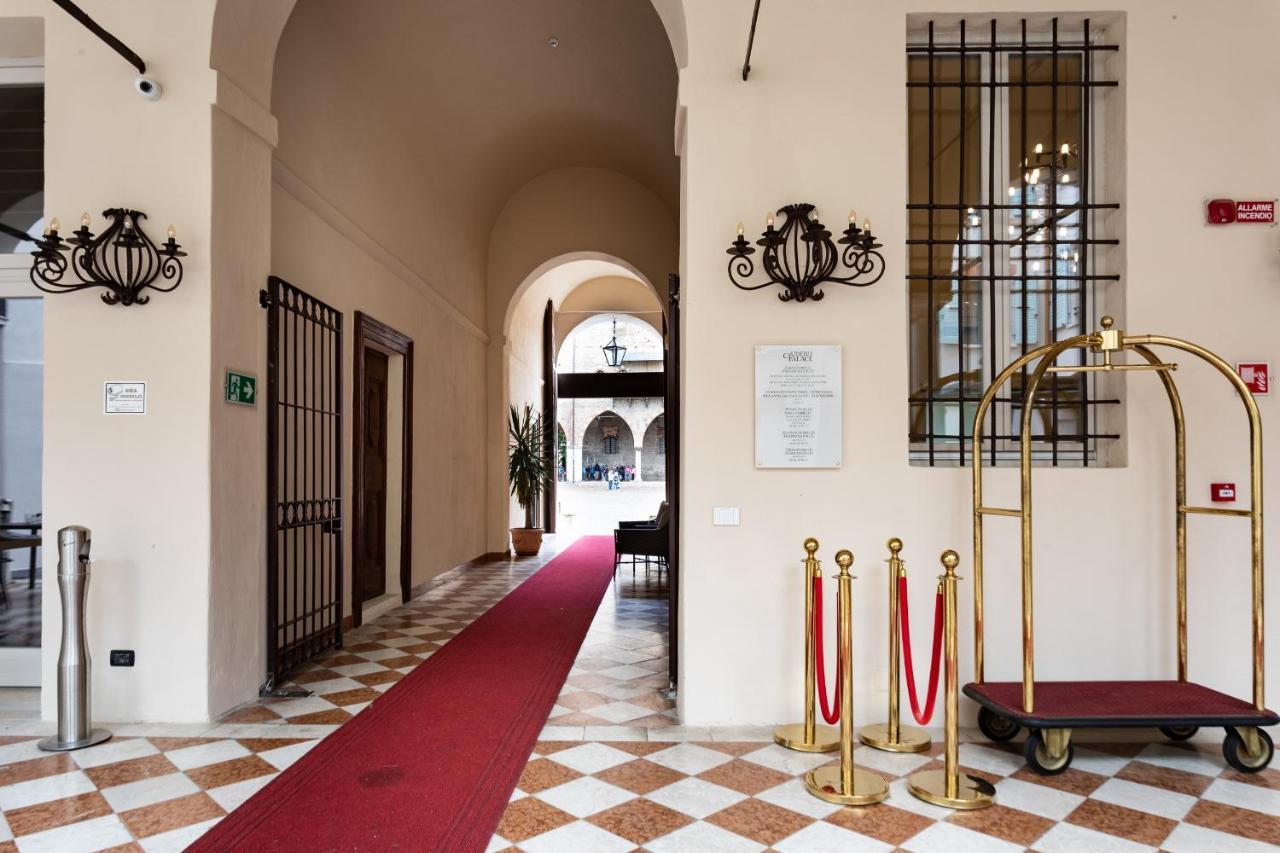 Bonacolsi Collection Hotel Mantova Bagian luar foto